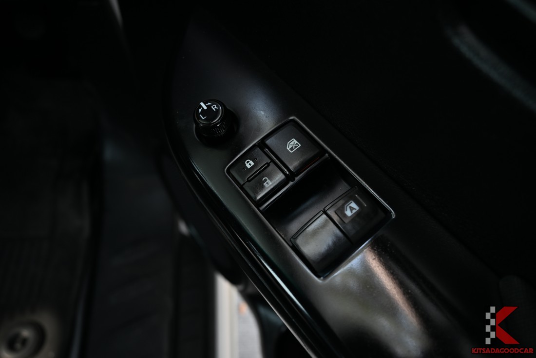 
								Toyota Revo MPC COOL 496 full									