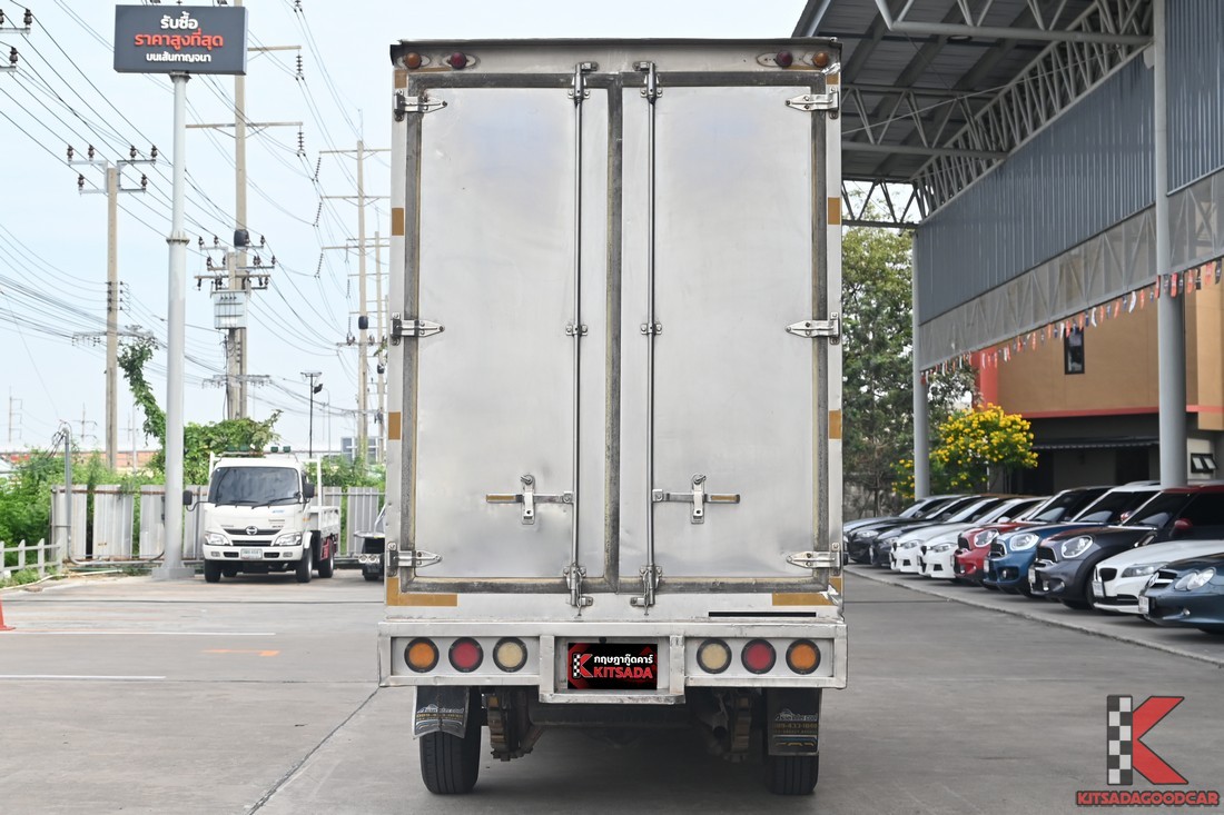 
								Toyota Revo ASIA INTER COOL 392 full									