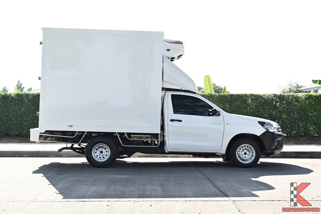 
								Toyota Revo MPC COOL 496 full									