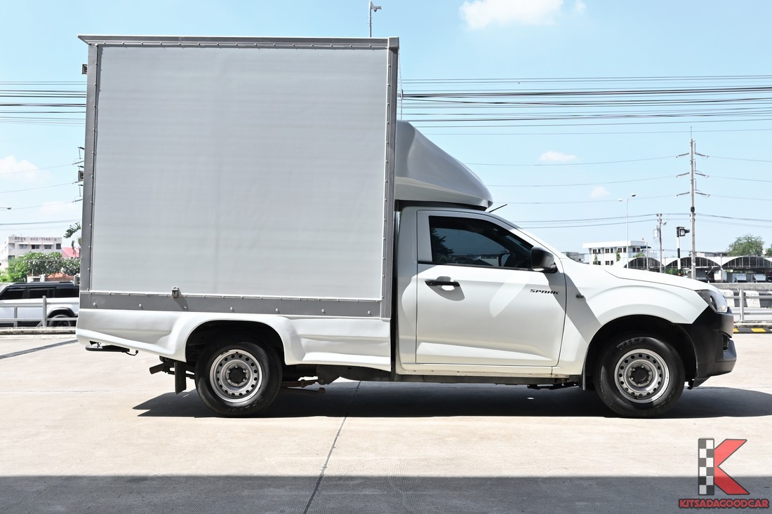 
								ISUZU D-Max CARGO 1206 full									