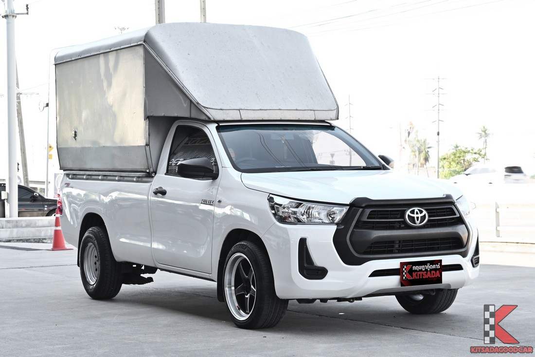 
								Toyota Revo CARGO 2679 full									