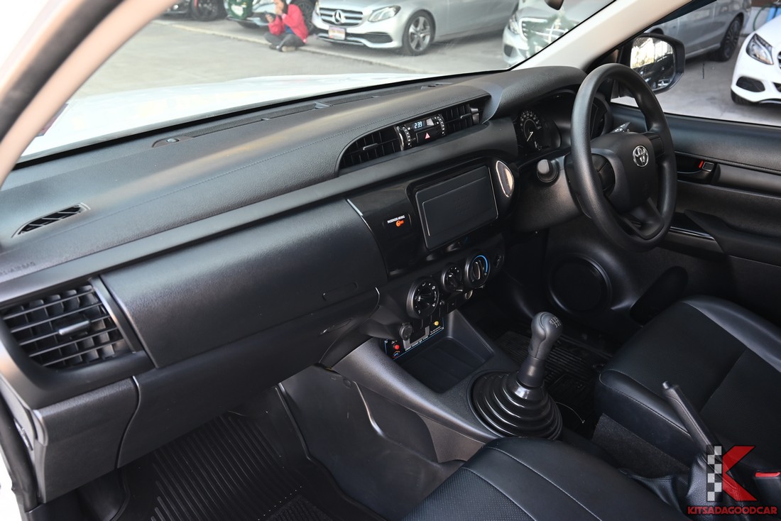 
								Toyota Revo COOL 443 full									