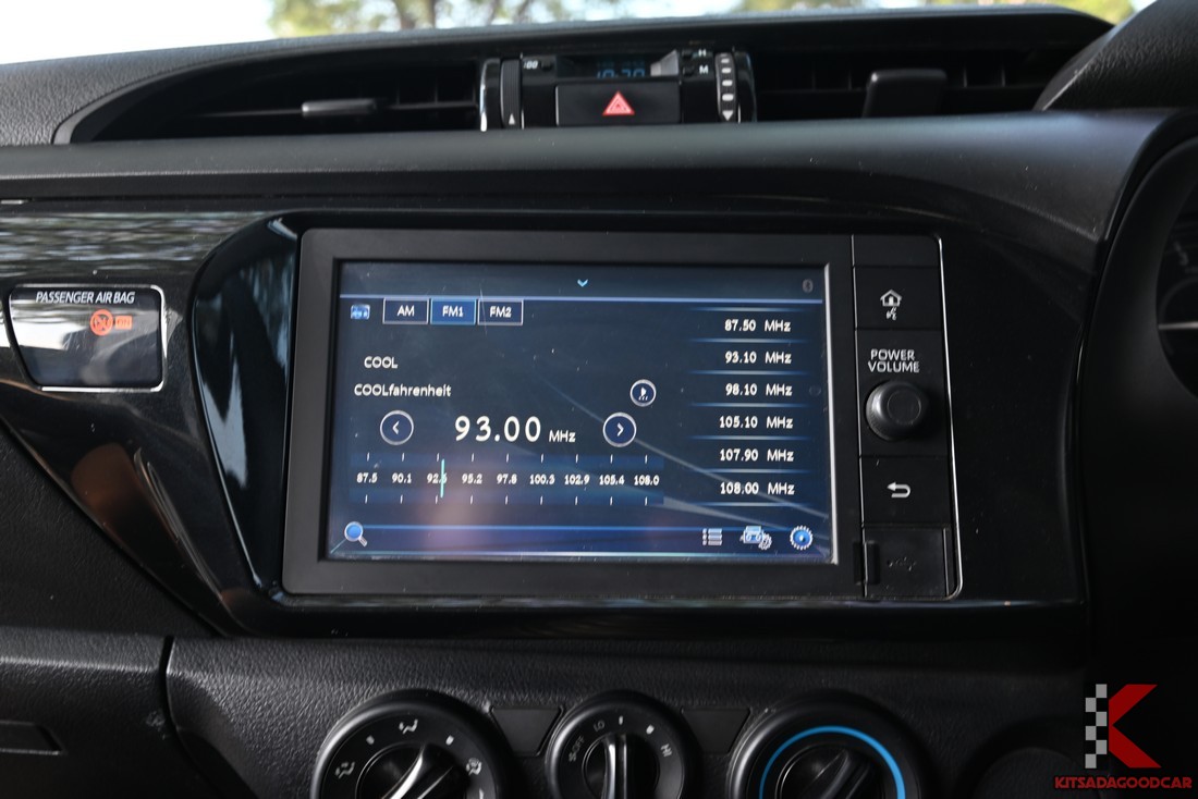 
								Toyota Revo COG 3866 full									