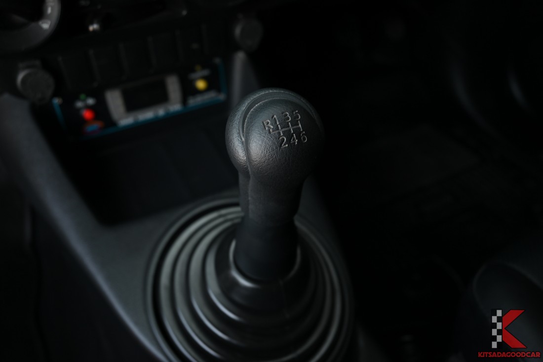 
								Toyota Revo COOL 443 full									