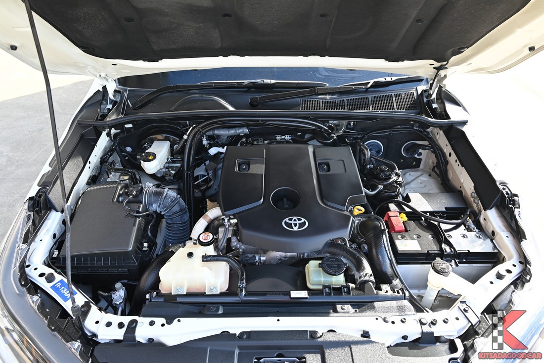 
								Toyota Revo MPC COOL 7877 full									