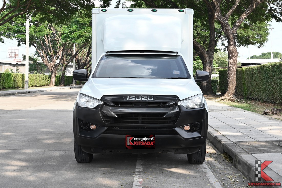 
								ISUZU D-Max CARGO 1337 full									