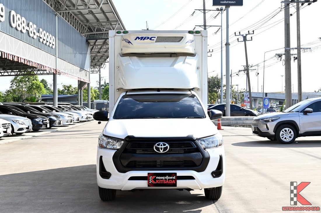 
								Toyota Revo MPC COOL 7877 full									