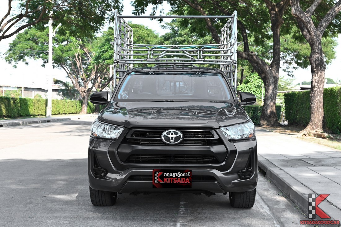 
								Toyota Revo KOG 8682 full									