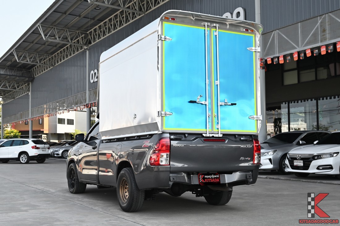 
								Toyota Revo CARGO 5641 full									