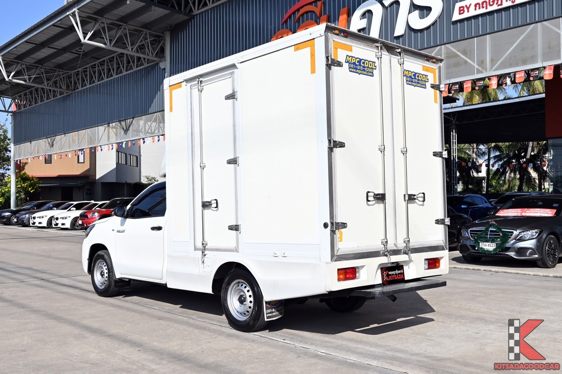 
								Toyota Revo MPC COOL 7877 full									