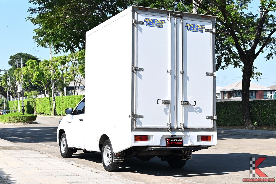 
								Toyota Revo COG 3866 full									