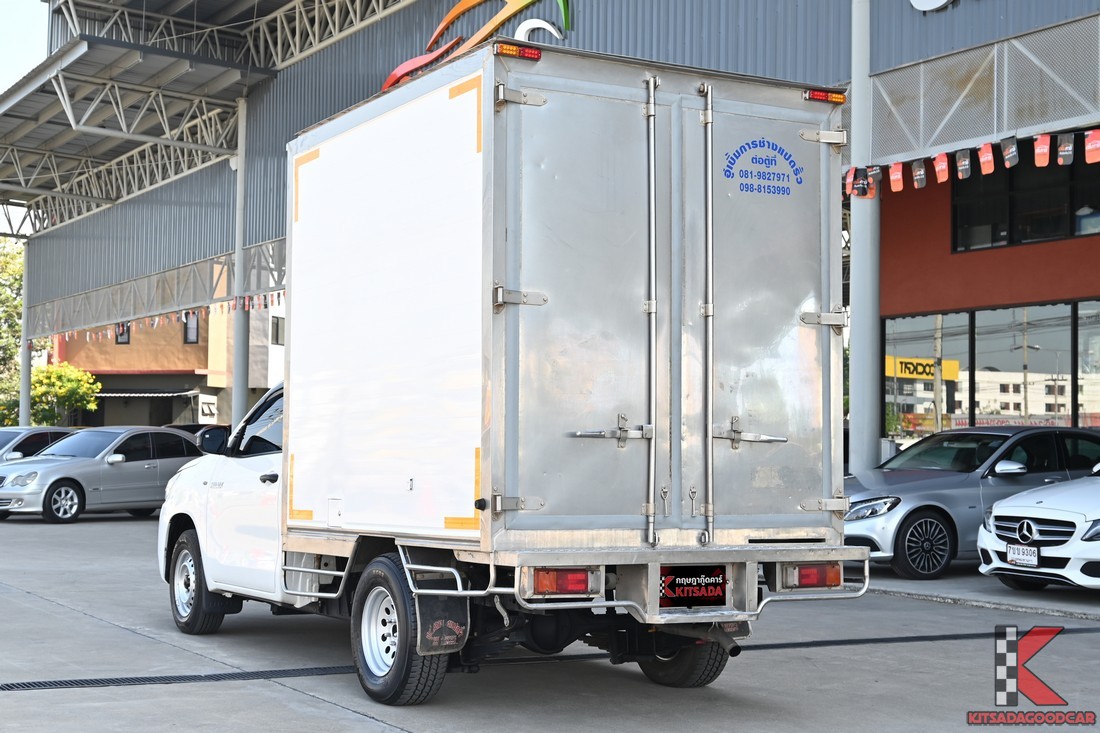 
								Toyota Revo COOL 443 full									