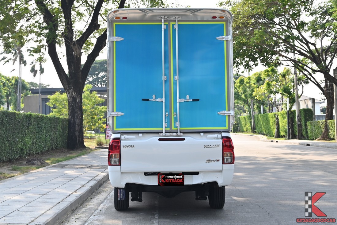 
								Toyota Revo CARGO 5102 full									