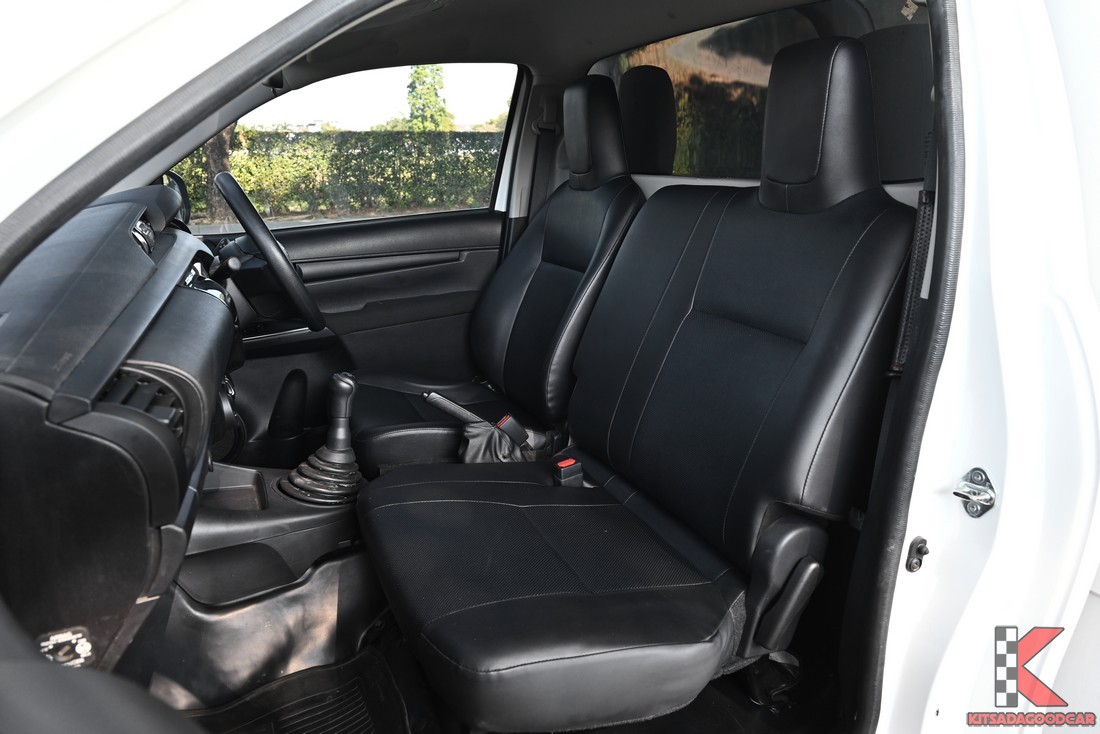 
								Toyota Revo COG 3866 full									