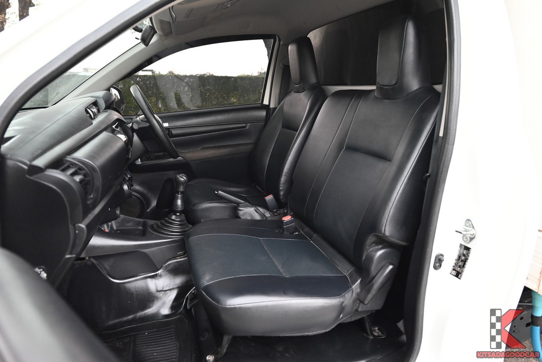 
								Toyota Revo MPC COOL 958 full									