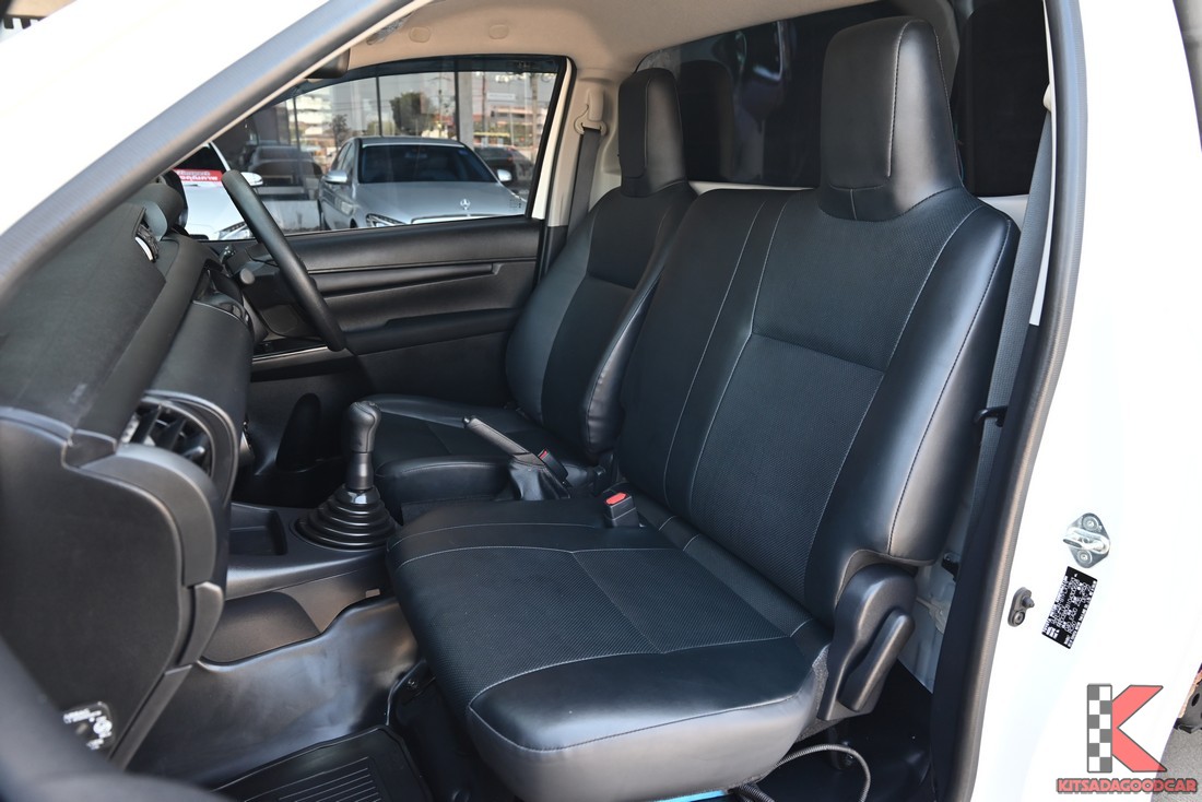 
								Toyota Revo COOL 443 full									